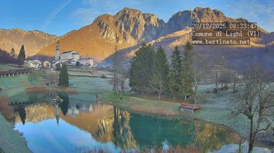 immagine della webcam nei dintorni di Altopiano di Asiago: webcam Laghi