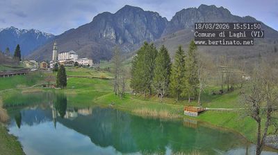 immagine della webcam nei dintorni di Terragnolo: webcam Laghi