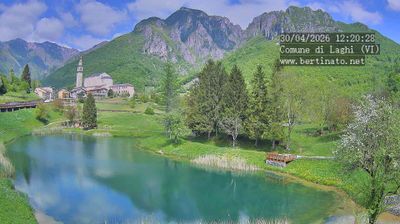 immagine della webcam nei dintorni di Valli del Pasubio: webcam Laghi