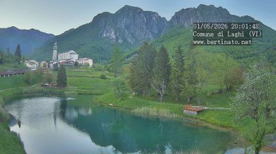 immagine della webcam nei dintorni di Luserna: webcam Laghi