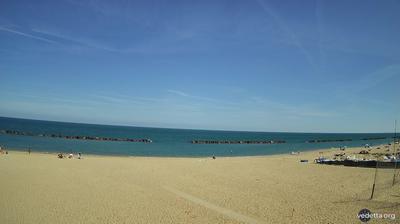 immagine della webcam nei dintorni di Civitanova Marche: webcam Porto Potenza Picena