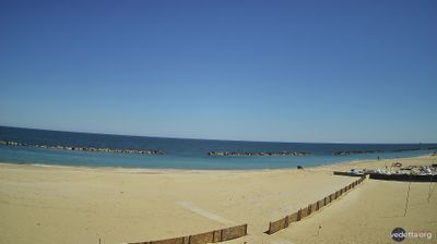 immagine della webcam nei dintorni di Civitanova Marche: webcam Porto Potenza Picena