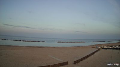 immagine della webcam nei dintorni di Offagna: webcam Porto Potenza Picena