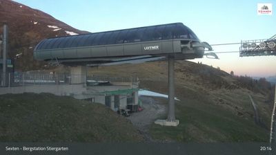 immagine della webcam nei dintorni di Braies: webcam Monte Elmo