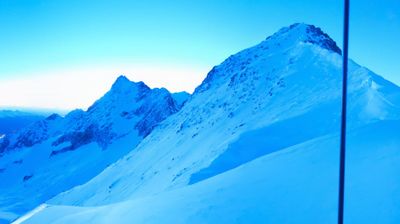immagine della webcam nei dintorni di Rifugio Viviani: webcam Ghiacciaio Presena