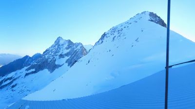 immagine della webcam nei dintorni di Cevo: webcam Ghiacciaio Presena