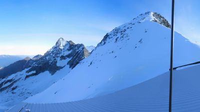 immagine della webcam nei dintorni di Sobretta Vallalpe: webcam Ghiacciaio Presena