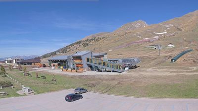 immagine della webcam nei dintorni di Rifugio Viviani: webcam Passo Tonale