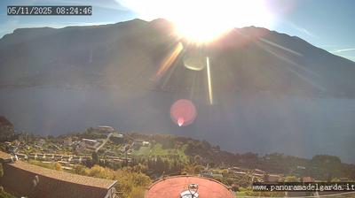 immagine della webcam nei dintorni di Limone sul Garda: webcam Tremosine sul Garda