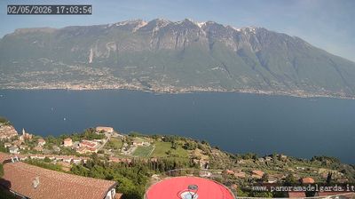 immagine della webcam nei dintorni di Molina di Ledro: webcam Tremosine sul Garda