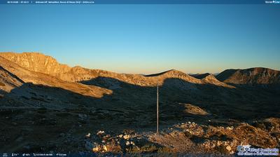 immagine della webcam nei dintorni di Gagliano Aterno: webcam Rocca di Mezzo