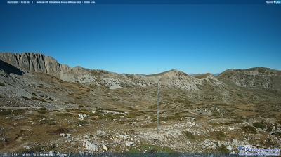 immagine della webcam nei dintorni di Lucoli: webcam Rocca di Mezzo